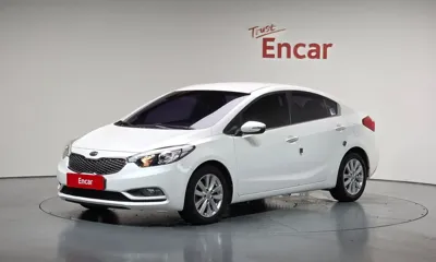Kia K3 · 2013 год