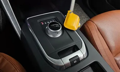 Land Rover Discovery Sport 2016, 88768 км, за 10500000 KRW - фото 9