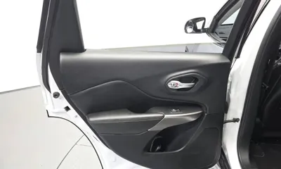 Jeep Cherokee 2020, 99380 км, за 14700000 KRW - фото 25