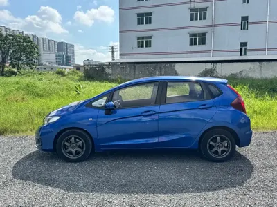 Honda Fit 2018, 100000 км, за 28800 CNY