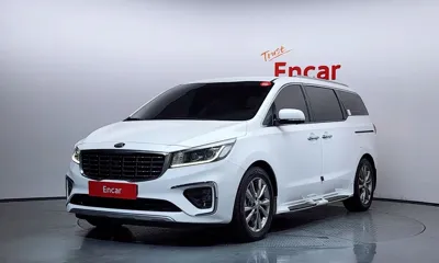 Kia Canival · 2019 год
