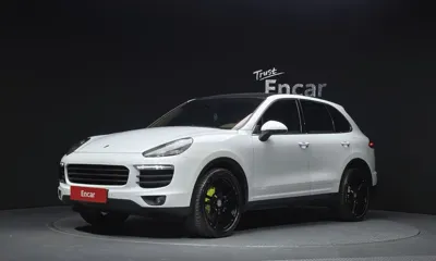 Porsche Cayenne · 2015 год