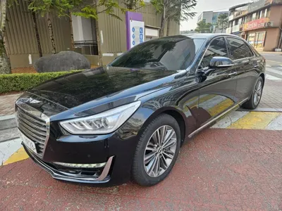 Genesis EQ900 2016, 199990 км, за 11990000 KRW