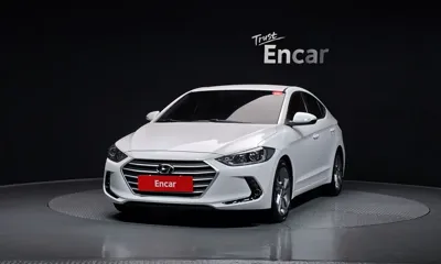 Hyundai Avante 2018, 71776 км, за 10800000 KRW