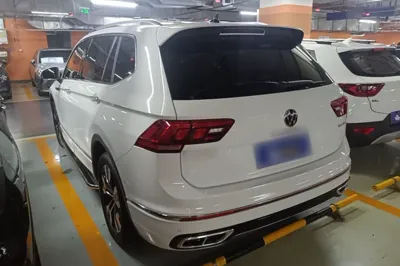 Volkswagen Tiguan L 2024, 18900 км, за 167609.66 CNY