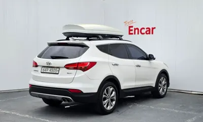 Hyundai Santafe 2015, 145260 км, за 8900000 KRW