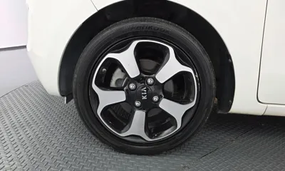 Kia Ray 2016, 68678 км, за 8800000 KRW - фото 5