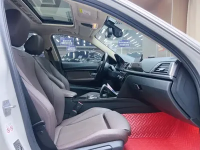 BMW 3 Series 2019, 100000 км, за 85000 CNY - фото 4