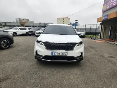 Kia Canival · 2023 год