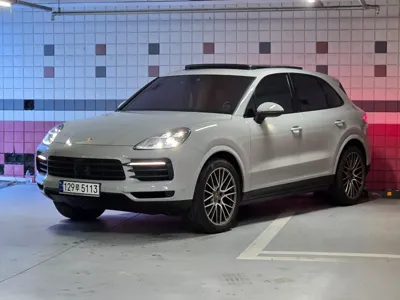 Porsche Cayenne 2023, 18000 км, за 135000000 KRW