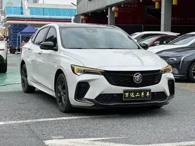 Buick Verano 2023, 24000 км, за 62800 CNY