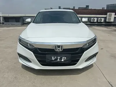 Honda Accord 2018, 65000 км, за 68500 CNY