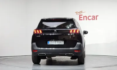 Peugeot 5008 2024, 12052 км, за 28100000 KRW
