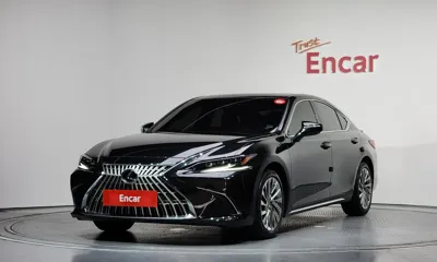 Lexus ES · 2026 год