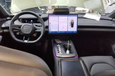 Xiaomi Auto SU7 2024, 11299 км, за 222458.04 CNY - фото 12