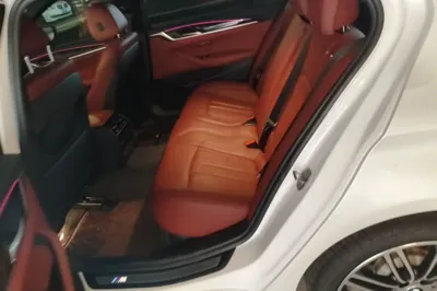 BMW 5 Series 2018, 132400 км, за 145055.96 CNY - фото 20