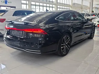 Audi A7 2024, 34500 км, за 336800 CNY - фото 7
