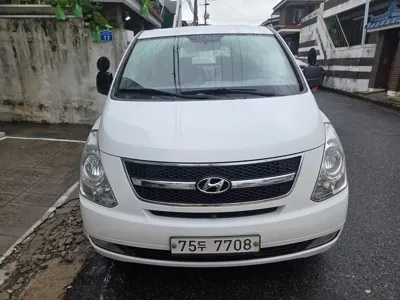 Hyundai Starex · 2015 год