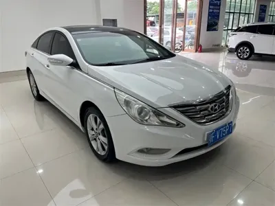 Hyundai Sonata 2012, 96000 км, за 16800 CNY