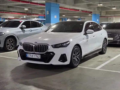 BMW 5-Series · 2025 год