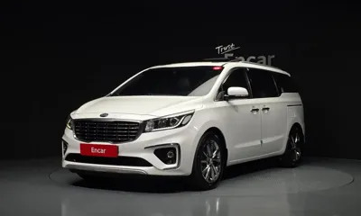 Kia Canival · 2019 год