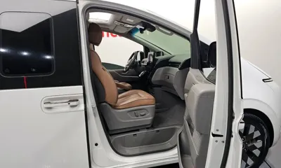 Hyundai Staria 2022, 38584 км, за 36500000 KRW - фото 26
