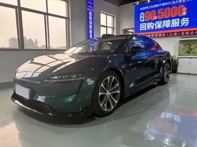 智界 Zhijie S7 · 2025 год