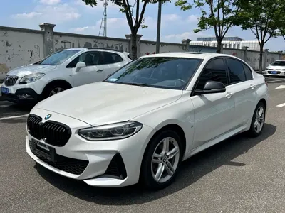 BMW 1 Series · 2021 год