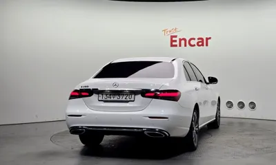 Mercedes-Benz E-Class 2022, 37123 км, за 38000000 KRW