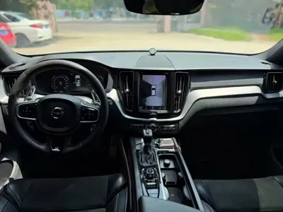 Volvo XC60 2018, 68000 км, за 89600 CNY - фото 9