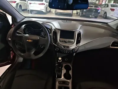 Chevrolet Cruze 2017, 81300 км, за 23500 CNY - фото 16