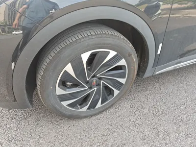Hongqi HS7 PHEV 2024, 10100 км, за 164354.69 CNY - фото 8
