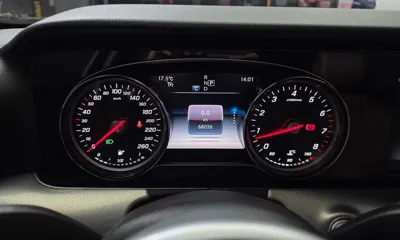 Mercedes-Benz E-Class 2019, 68036 км, за 24700000 KRW - фото 8
