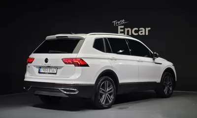 Volkswagen Tiguan 2023, 32038 км, за 29500000 KRW