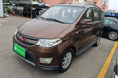 Wuling Hongguang 2014, 147500 км, за 28544.49 CNY - фото 1