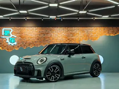 MINI MINI · 2022 год