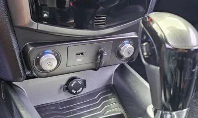 KG_Mobility_Ssangyong TIBOLI 2018, 132032 км, за 5900000 KRW - фото 16
