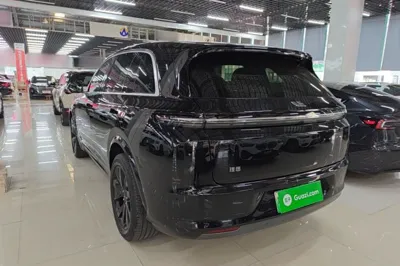 Li Auto L7 2023, 66500 км, за 197460.61 CNY