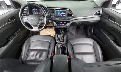 Hyundai Avante 2016, 136431 км, за 7700000 KRW - фото 7