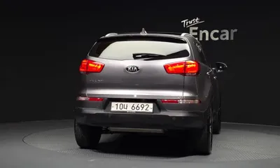 Kia Sportage 2014, 134666 км, за 9990000 KRW