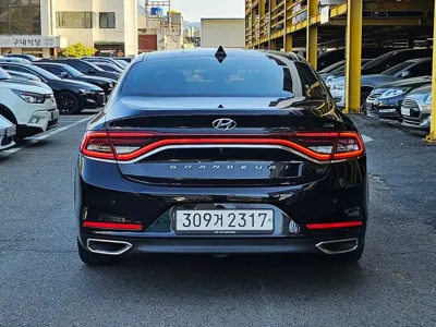 Hyundai Grandeur 2017, 185851 км, за 8980000 KRW