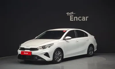 Kia K3 · 2022 год