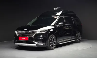Kia Canival · 2023 год