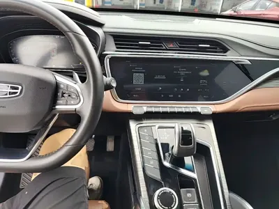 Geely Boyue 2020, 45100 км, за 49300 CNY - фото 10