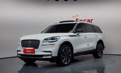 Lincoln Aviator · 2020 год
