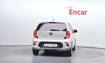 Kia Morning 2018, 58697 км, за 7800000 KRW