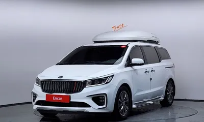 Kia Canival · 2020 год