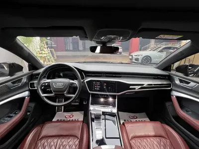 Audi A7L 2024, 28000 км, за 295800 CNY - фото 6