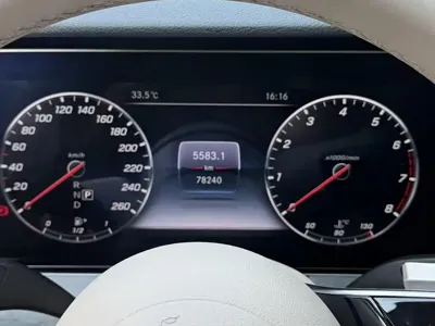 Mercedes-Benz CLS 2019, 75000 км, за 208800 CNY - фото 9