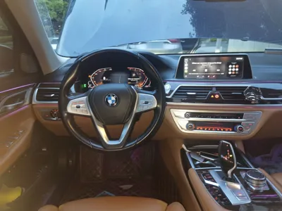 BMW 7 Series 2019, 112700 км, за 302769.71 CNY - фото 11